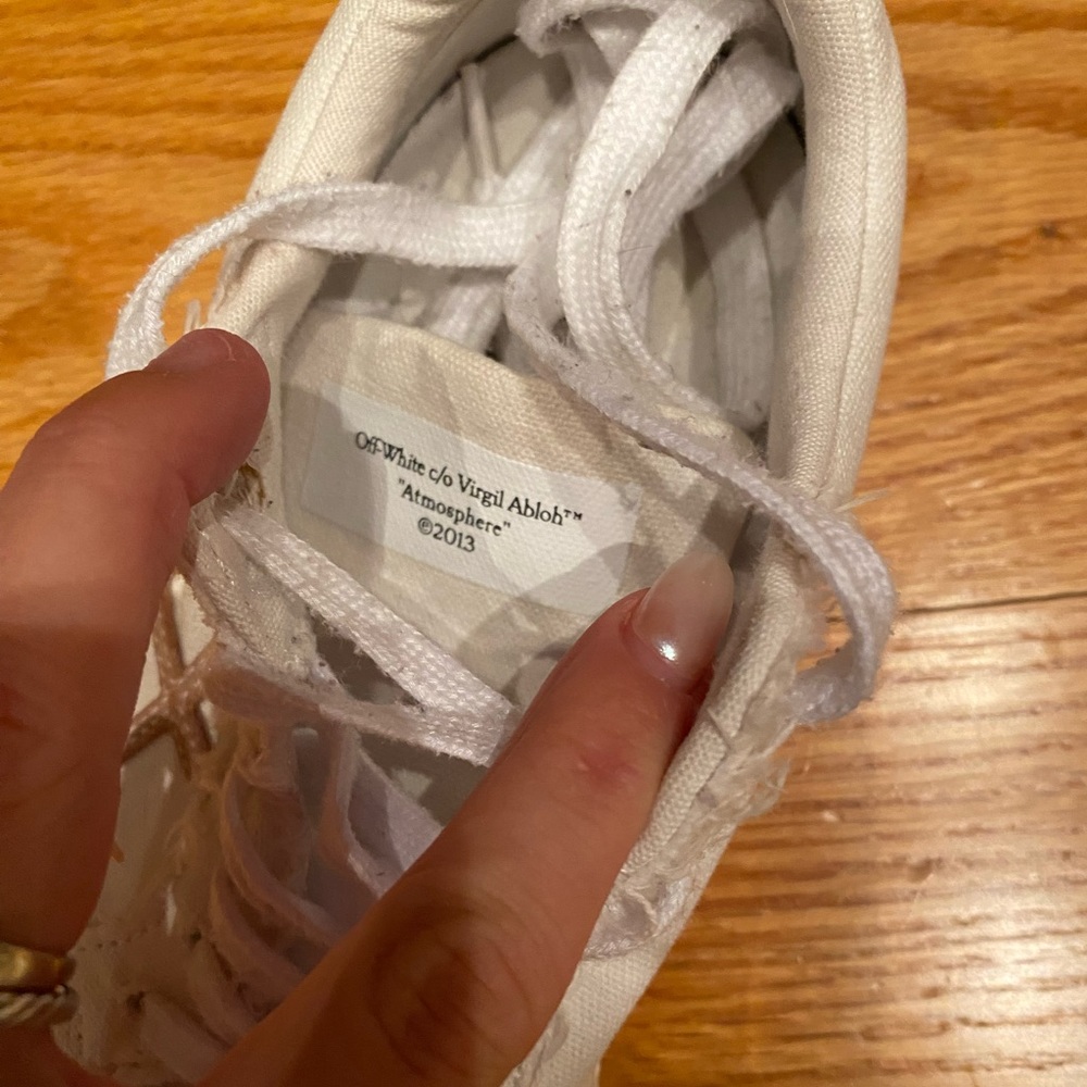 Off-White women’s Low Vulcanized Sneakers sz 37 white - Picture 6 of 6